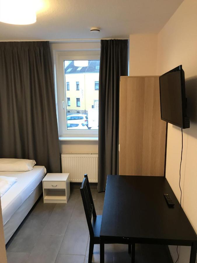 Rentapartment Duesseldorf Bagian luar foto